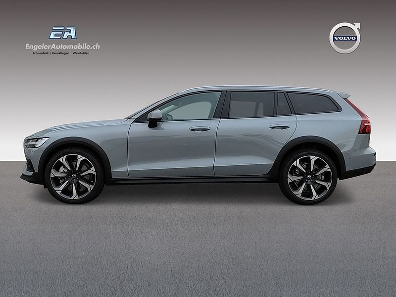 Volvo  Cross Country 2.0 B5 Ultimate AWD MY24